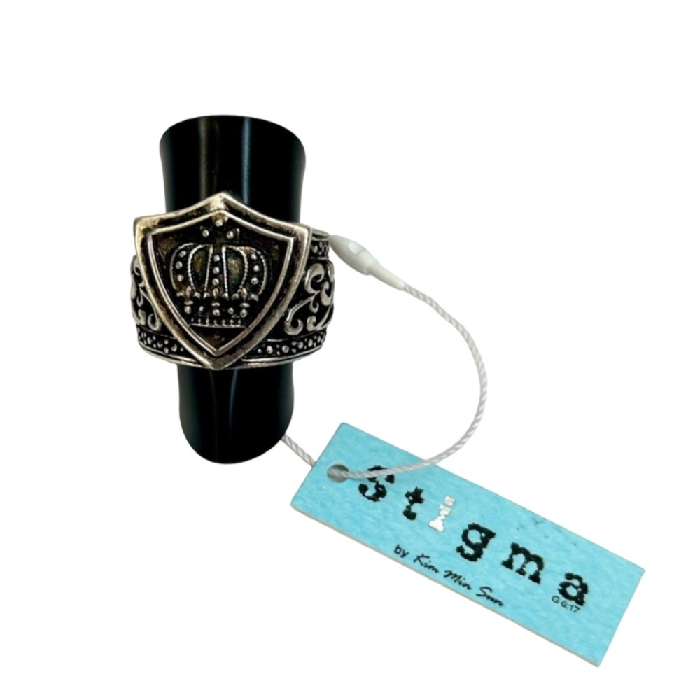 Stigma Size 9 Antique Silver Crown Ring